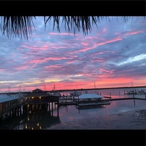 Meet your Posher, Derek